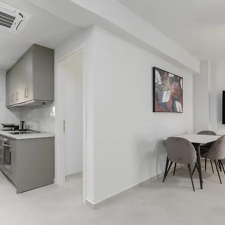 Eleon Appartement *