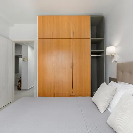 Apartament Eleon